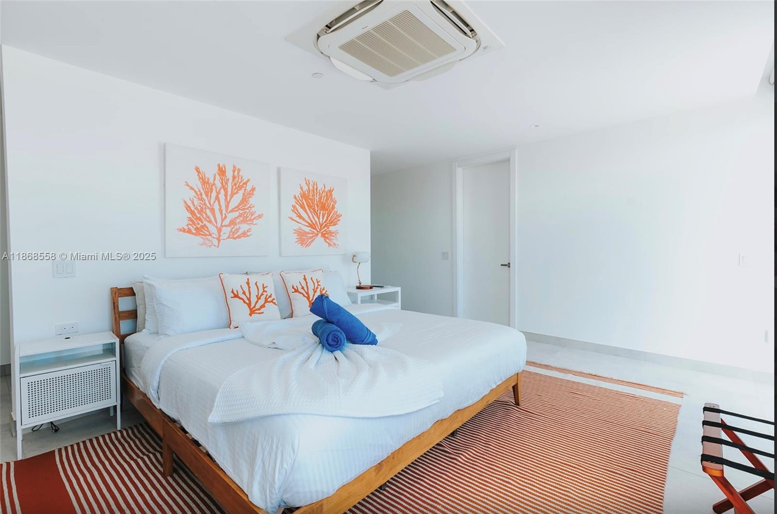 1 Irausquin Blvd Eagle beach Aruba # 4B
