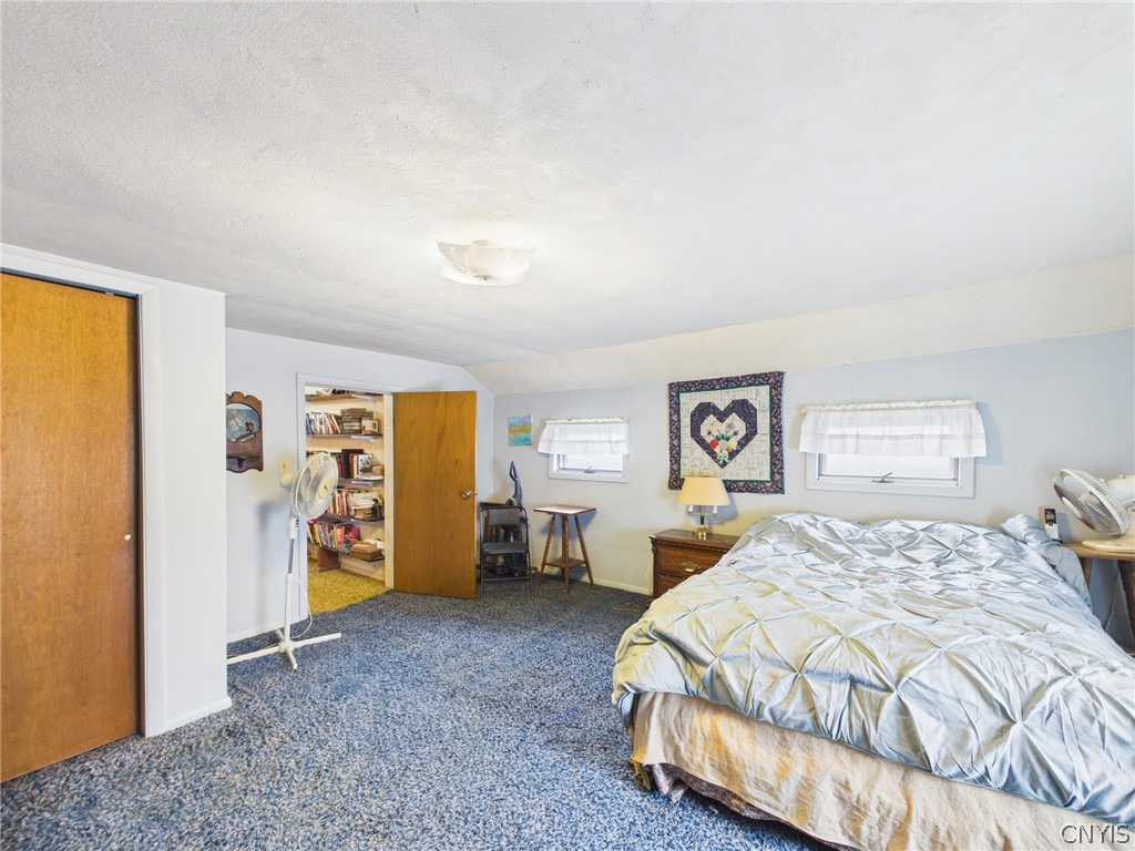 28 Caswell Road