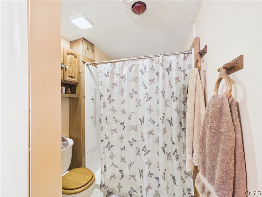 28 Caswell Road