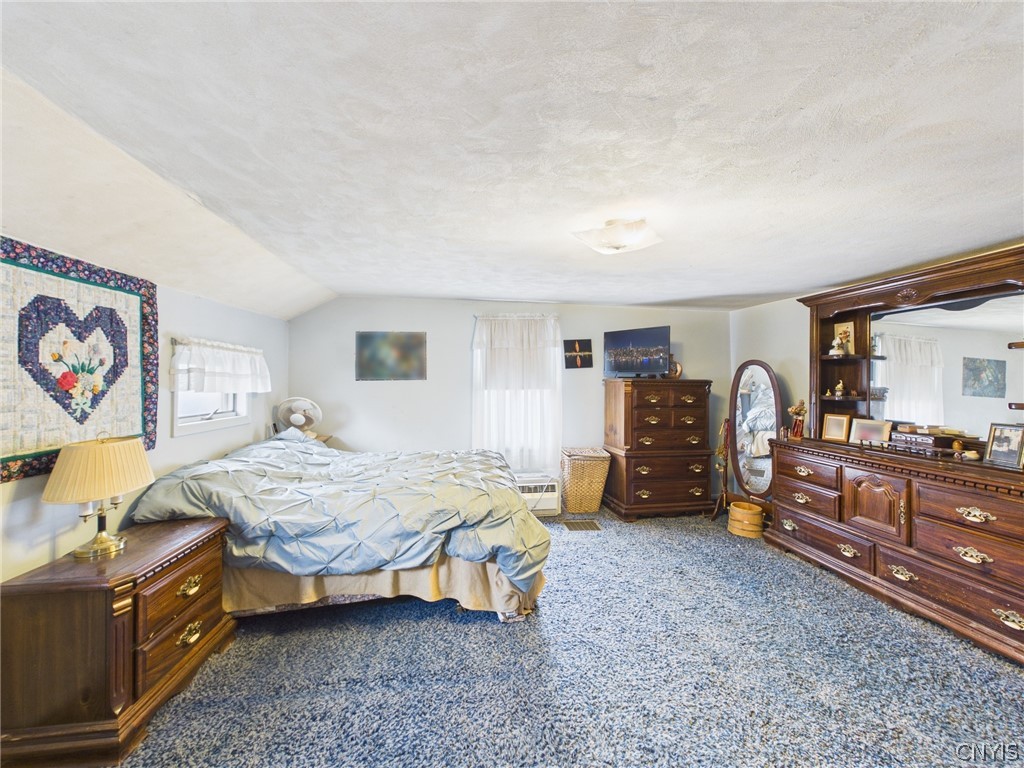 28 Caswell Road