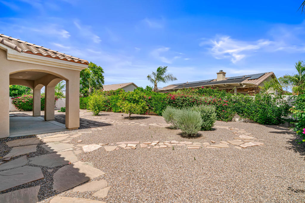 40596 Corte Los Cerritos