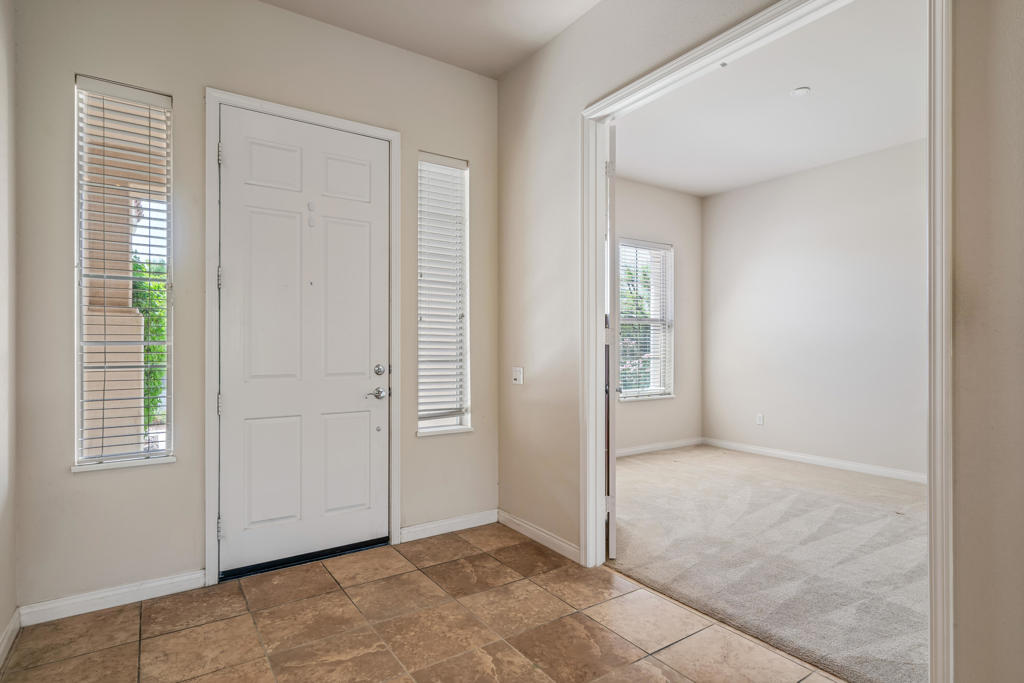 40596 Corte Los Cerritos