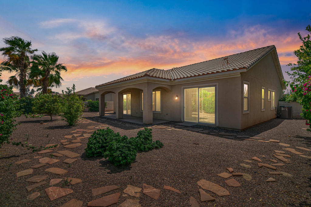 40596 Corte Los Cerritos