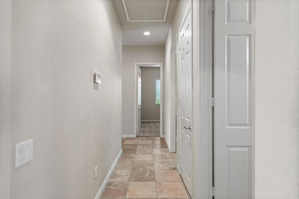 40596 Corte Los Cerritos