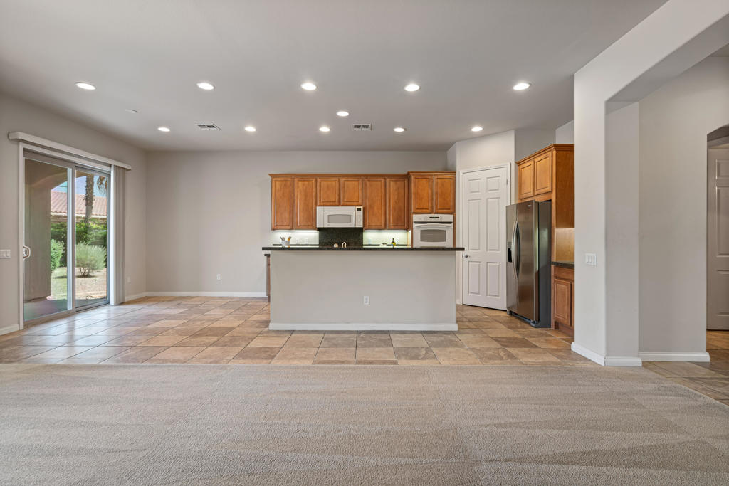 40596 Corte Los Cerritos