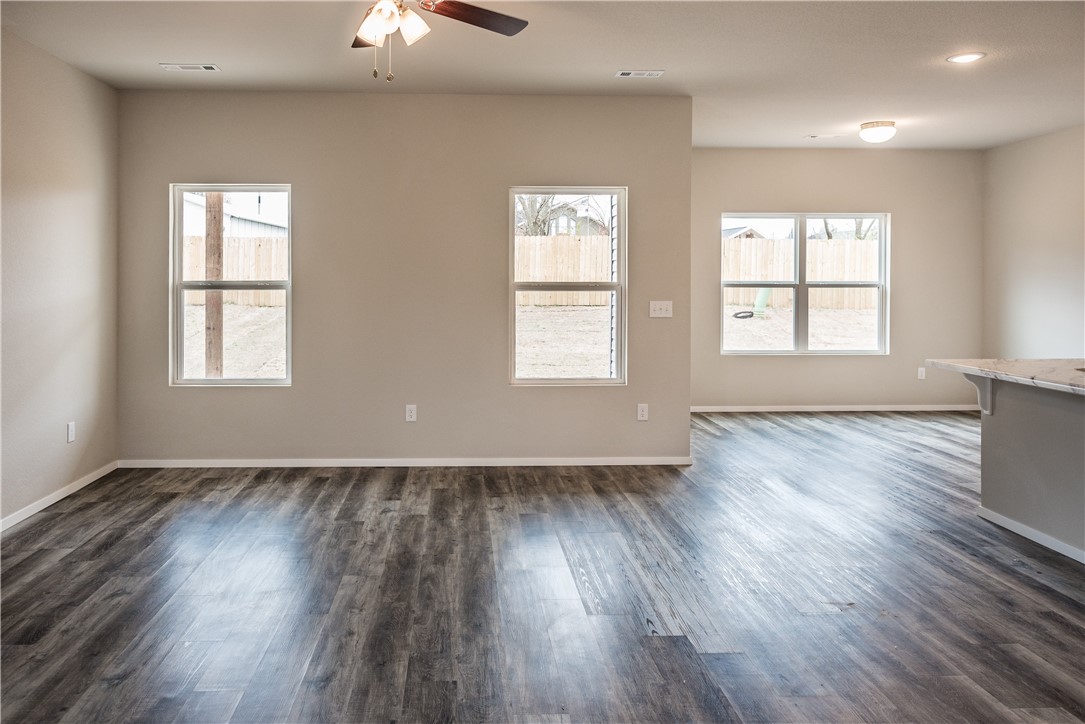 425 Mayflower Avenue