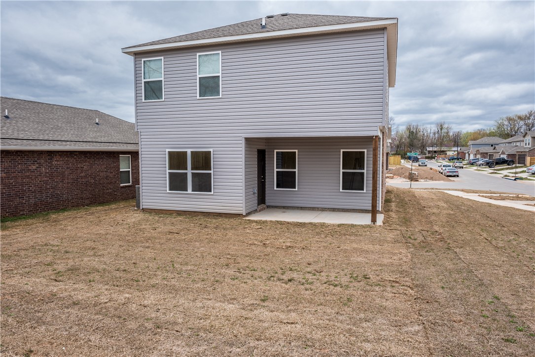 425 Mayflower Avenue