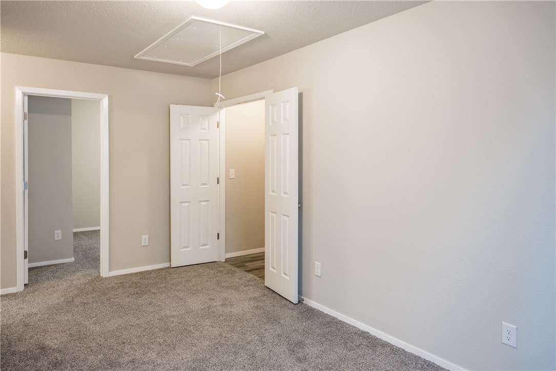 425 Mayflower Avenue