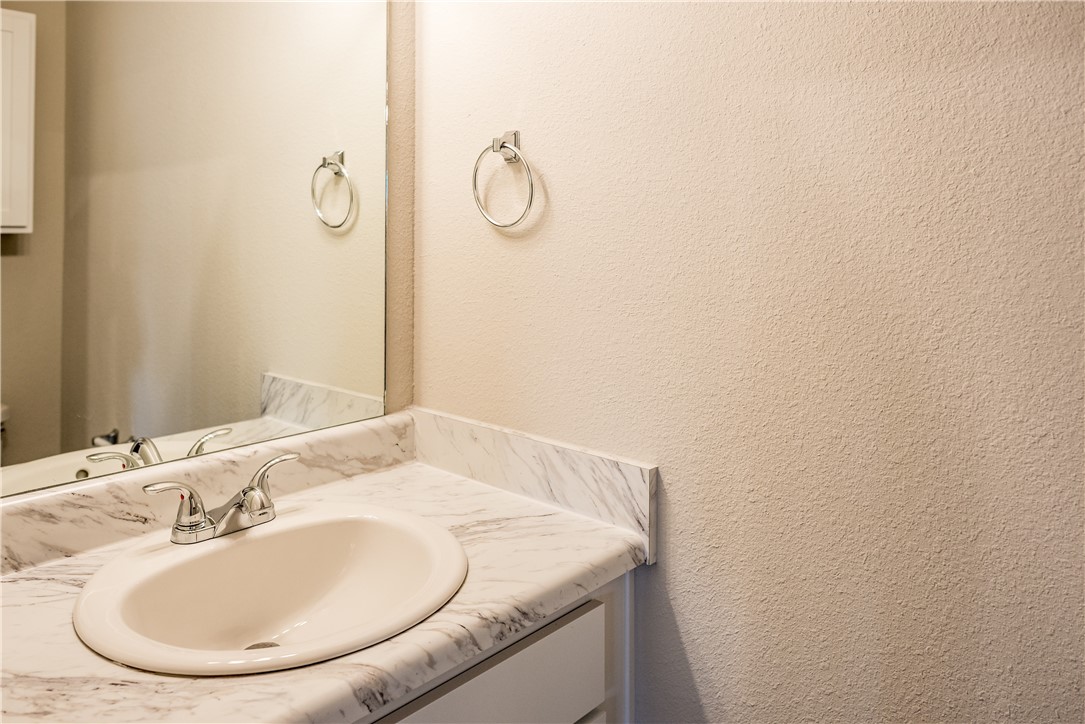 425 Mayflower Avenue