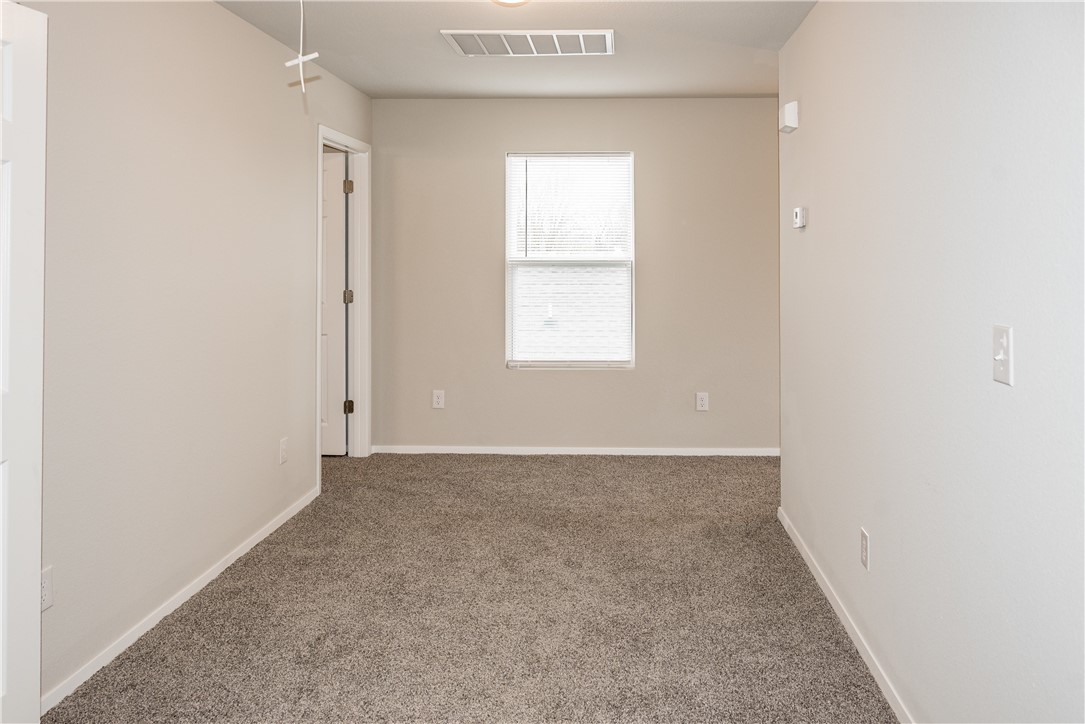 425 Mayflower Avenue