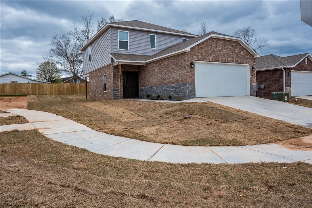 425 Mayflower Avenue