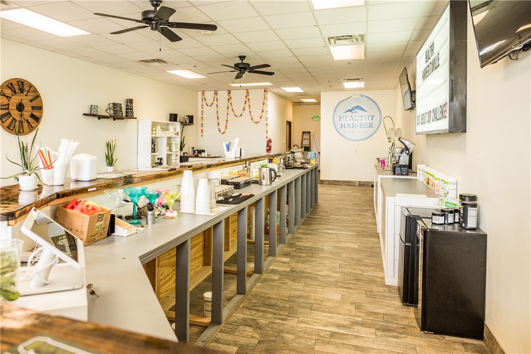 1032 E Henri De Tonti Boulevard