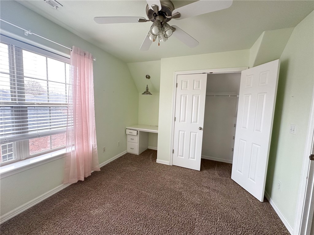 6140 W Pleasant Drive