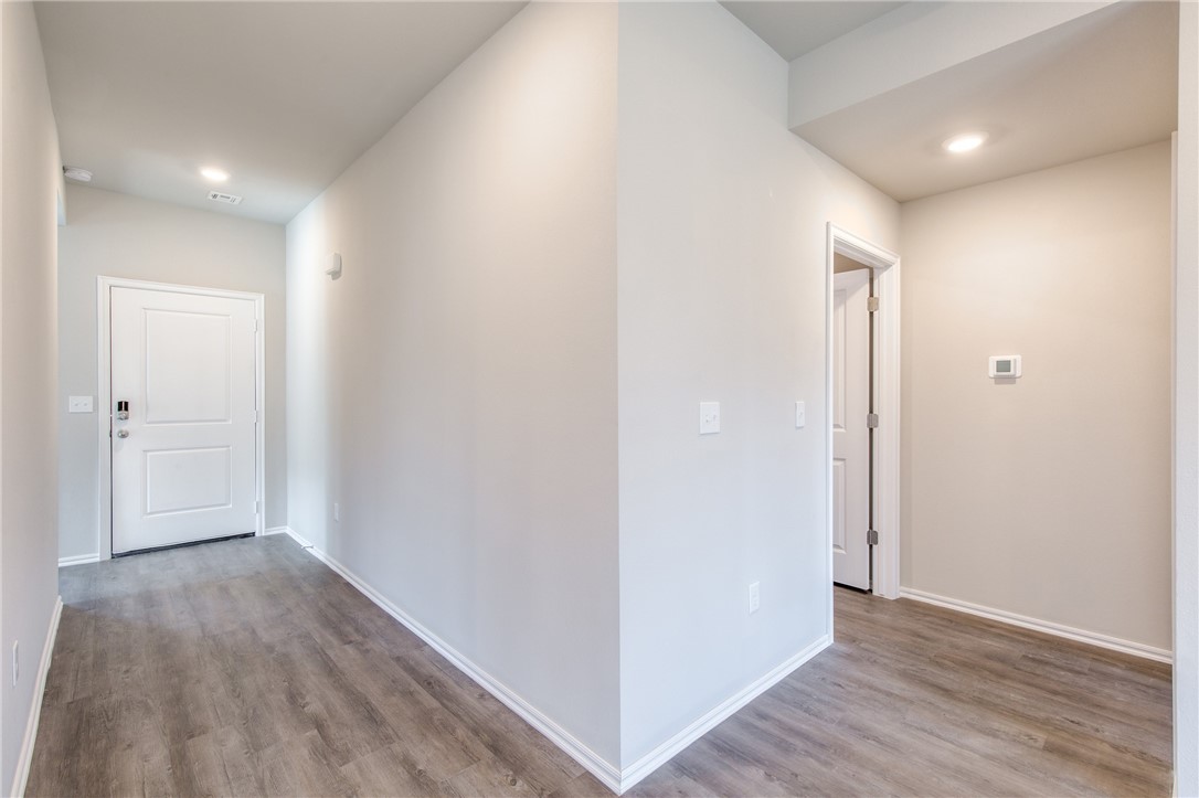 405 NW Bellflower Street