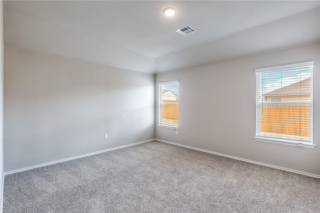 405 NW Bellflower Street