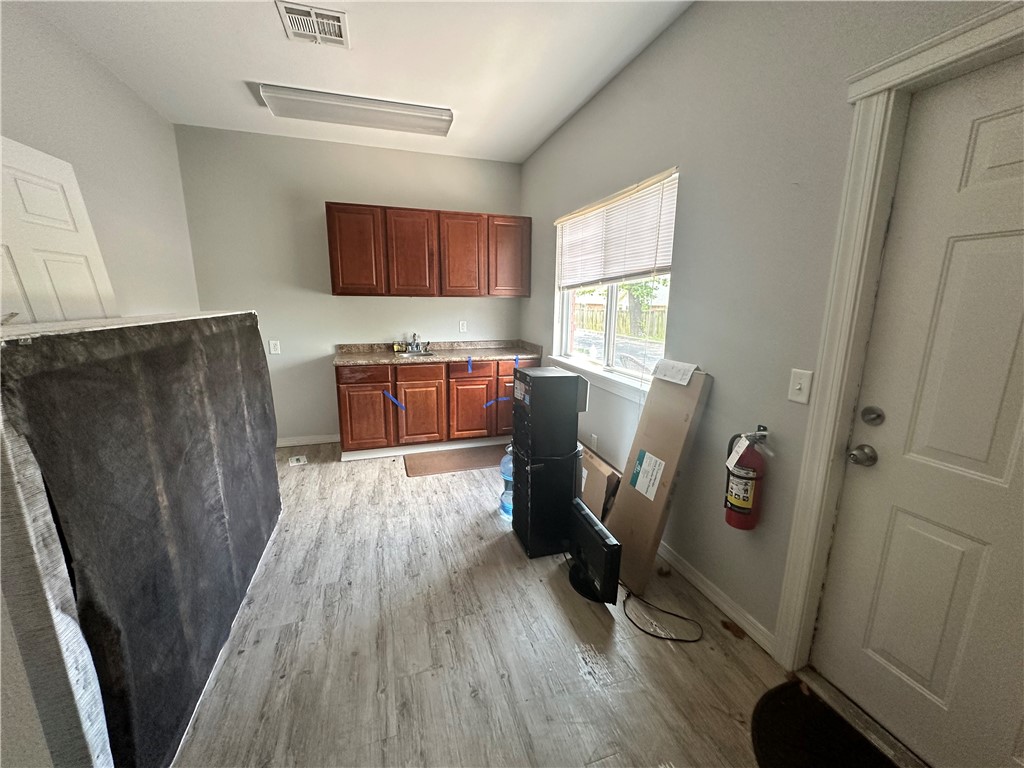 1803 SW Regional Airport Boulevard #9