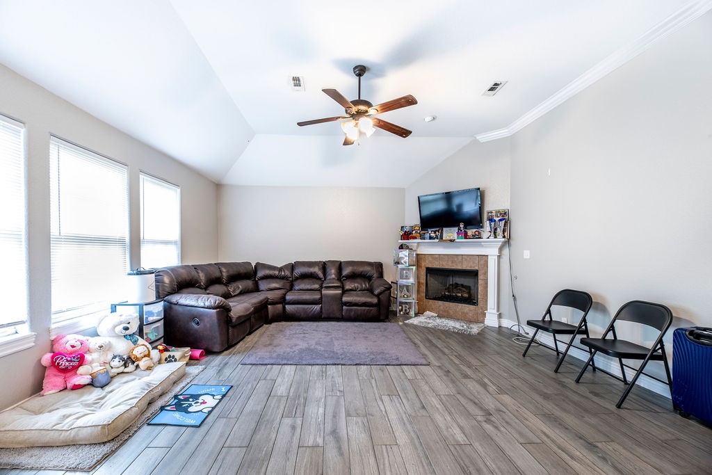 3658 Mason Way
