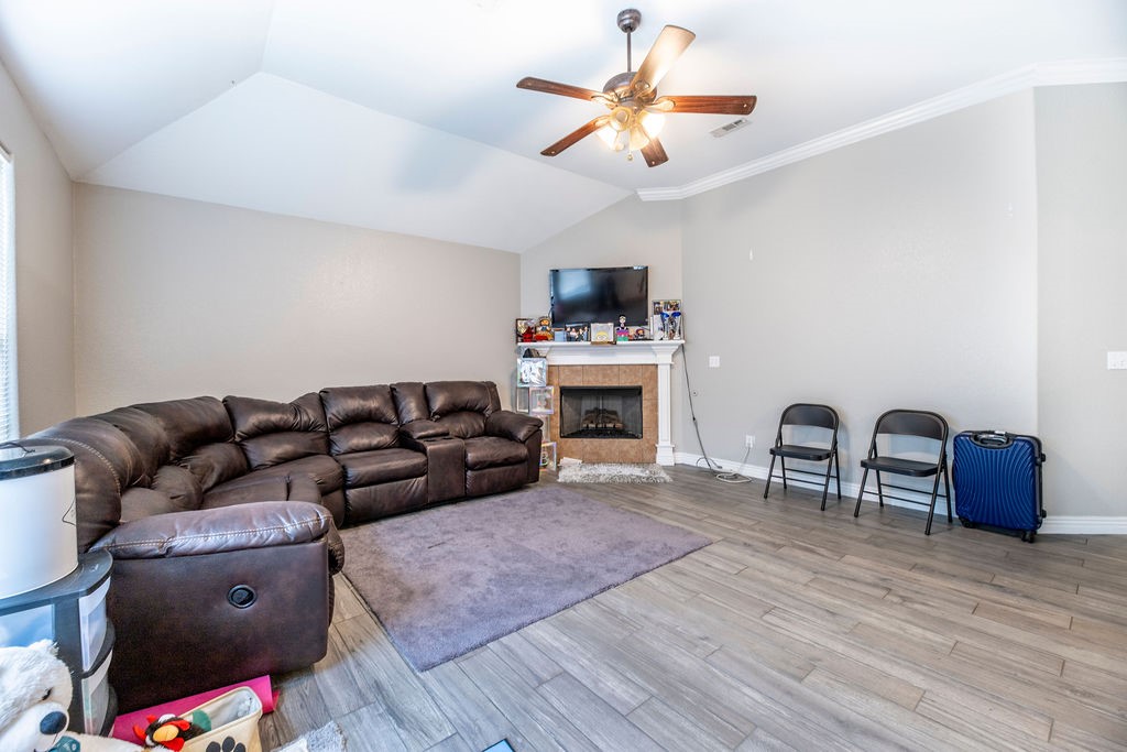 3658 Mason Way