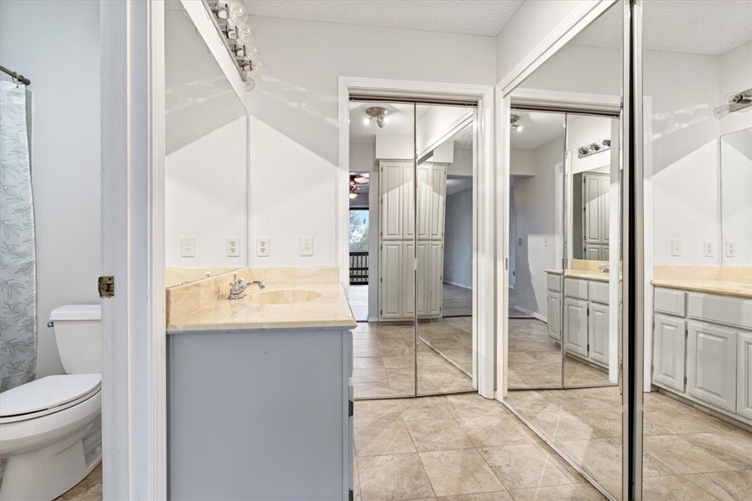 3 Rayburn Lane