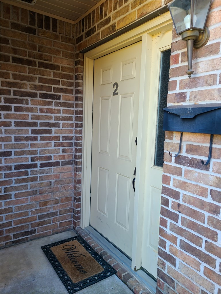 1020 W Cypress Street 2