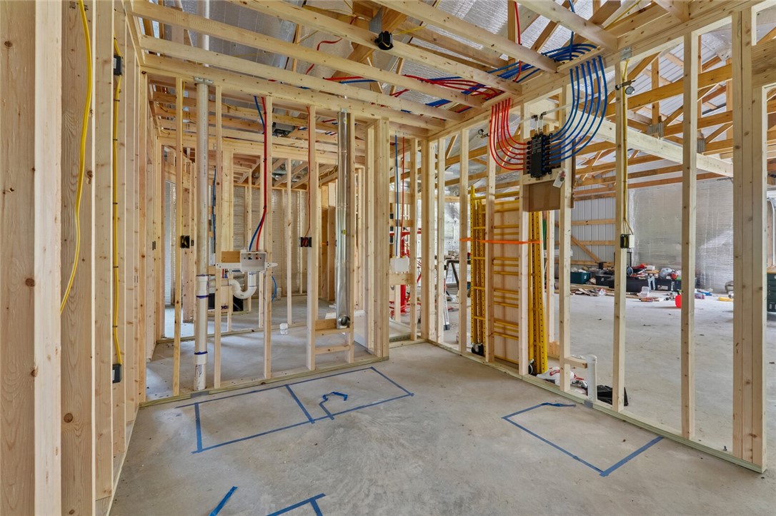 1410 N Crestview Road