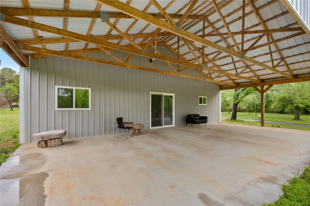 1410 N Crestview Road