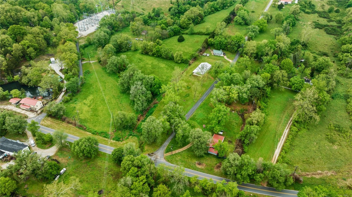 1410 N Crestview Road