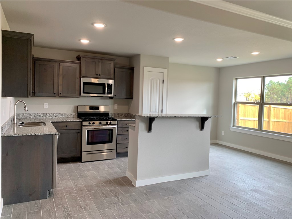 430 Red Robin Street