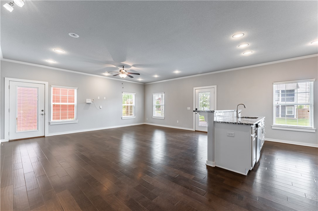 3809 SW Peachwood Drive