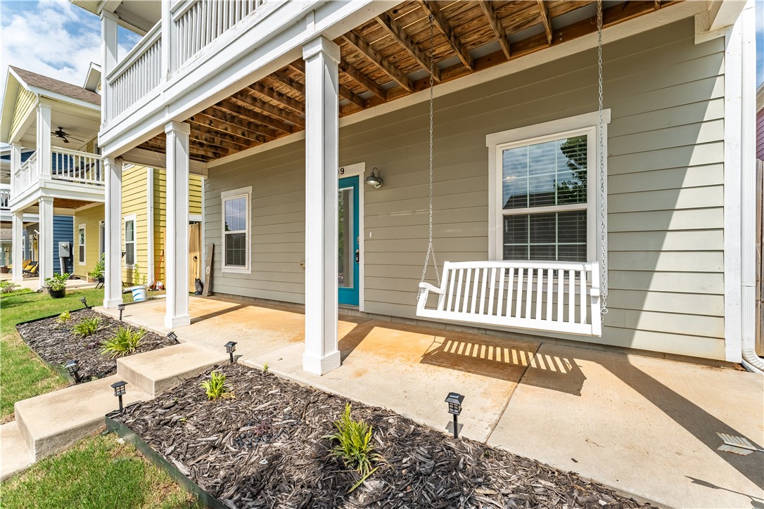 3809 SW Peachwood Drive