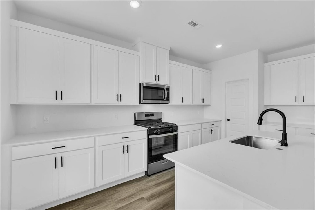 4792 W Sturgeon Street