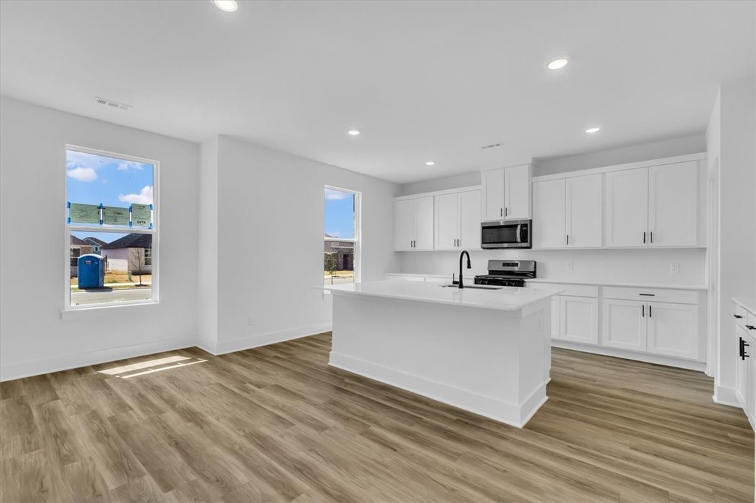 4792 W Sturgeon Street