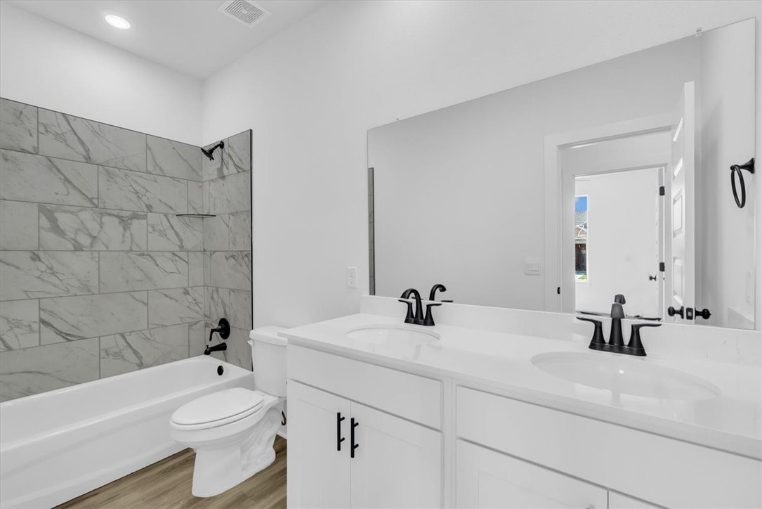 4792 W Sturgeon Street