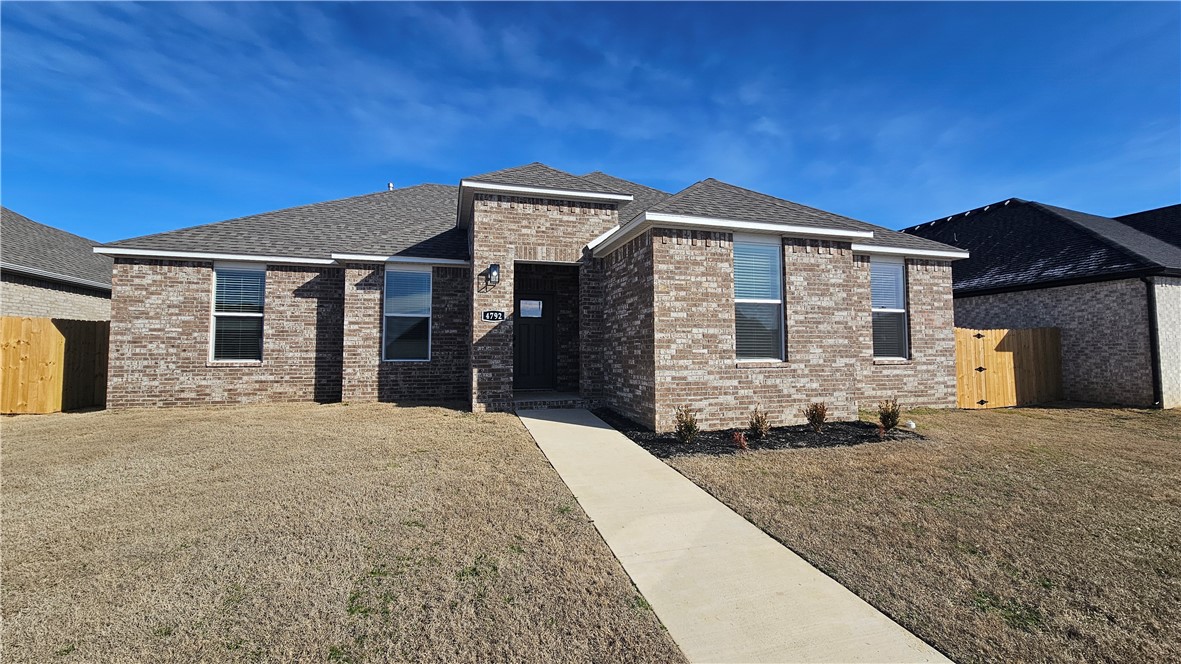 4792 W Sturgeon Street