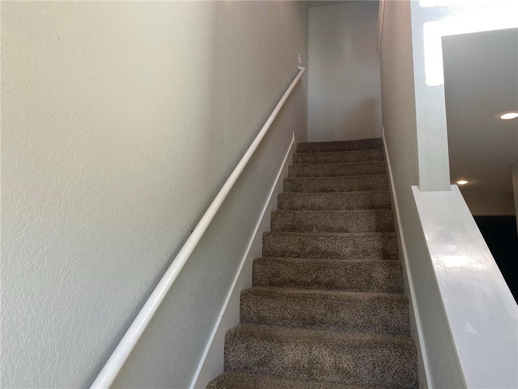 826 & 828 NW Baker Street