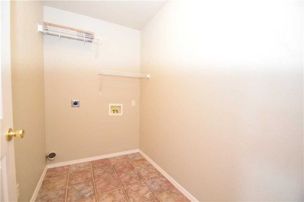 815 SW Tunbridge Drive