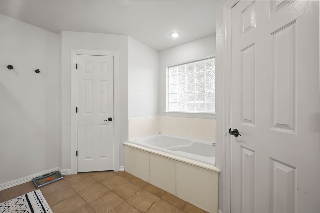 2588 Hilburn Court