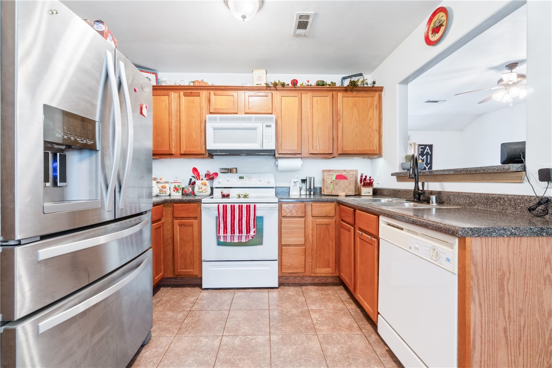 2540 W M B Franklin Avenue