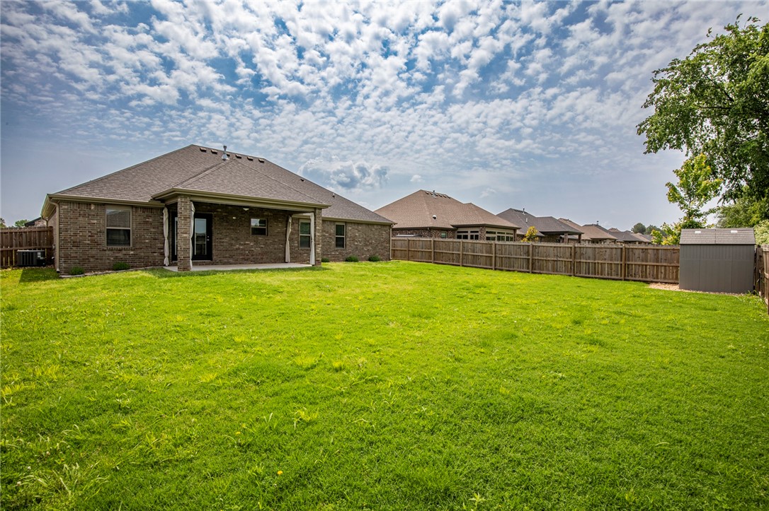 870 Bob Glen Circle