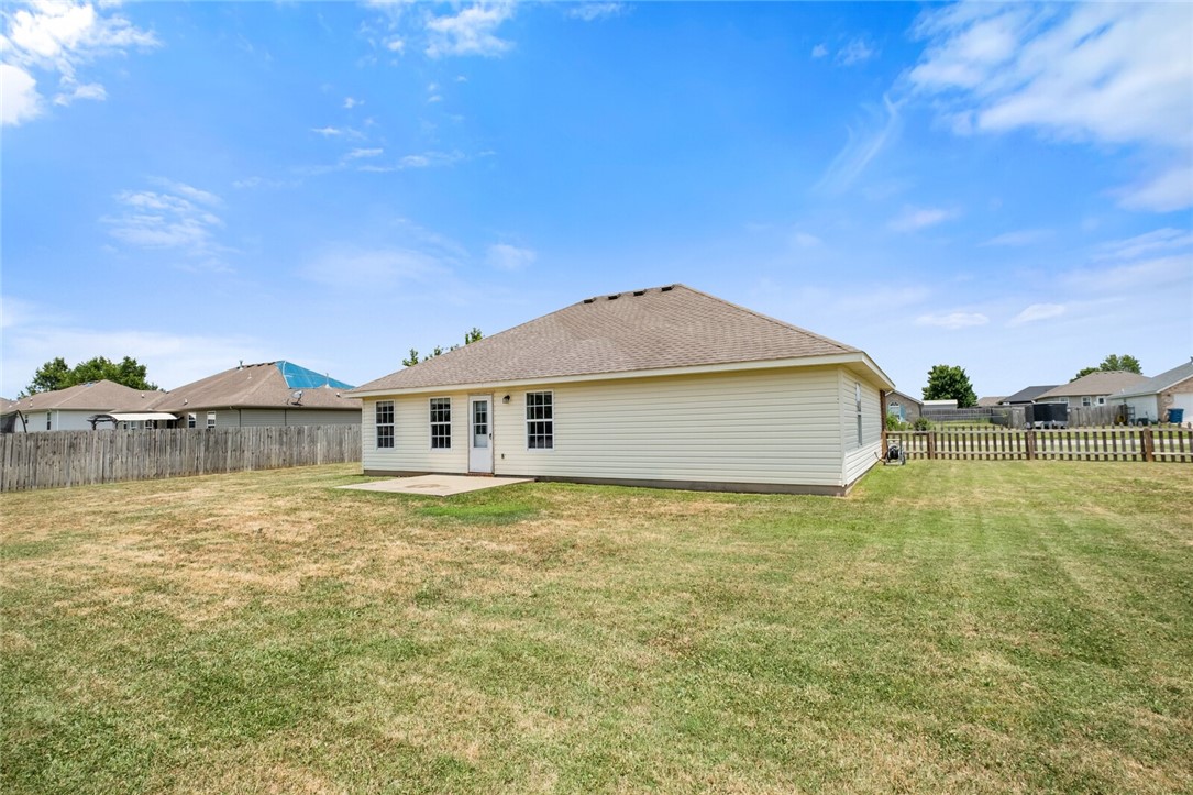 805 Eagle Crest