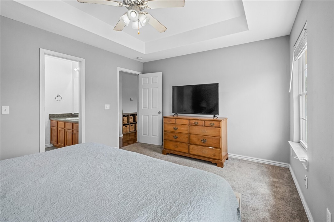 805 Eagle Crest