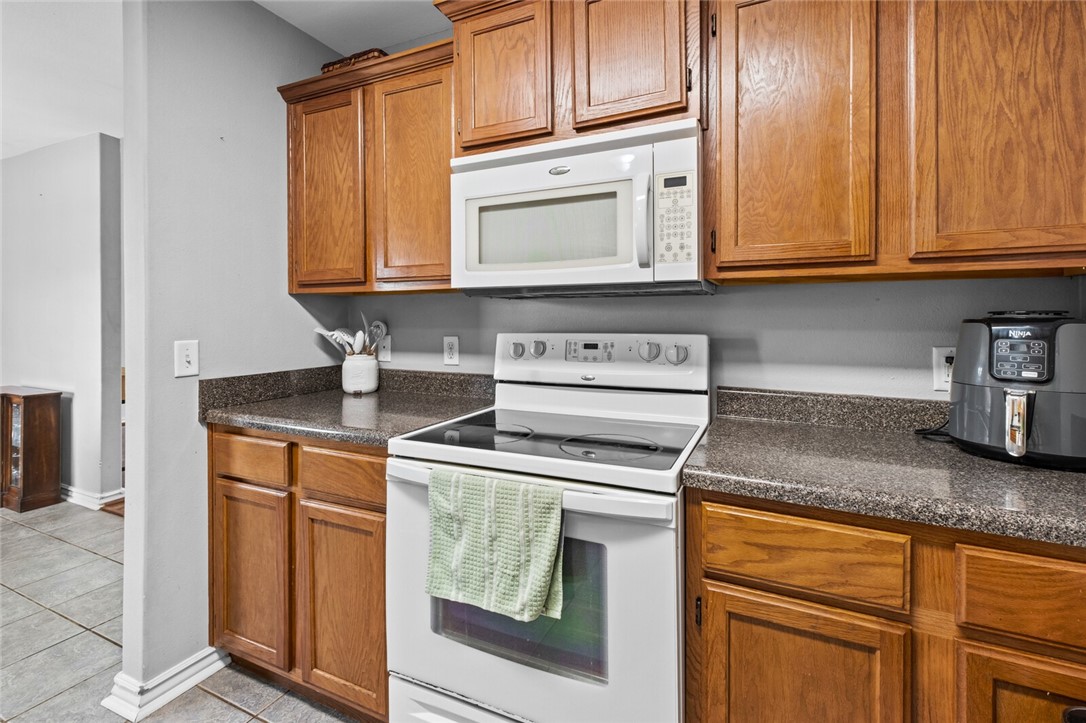 805 Eagle Crest