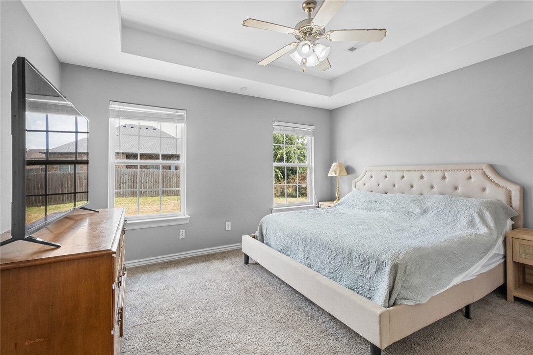 805 Eagle Crest