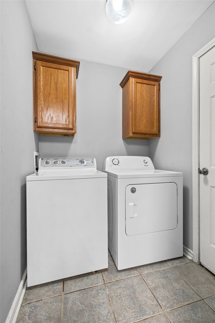 805 Eagle Crest
