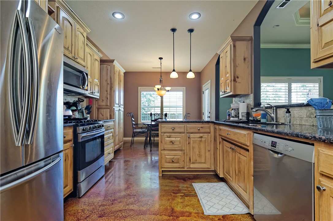 203 Emery Boulevard