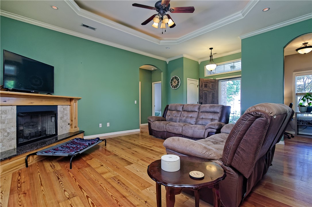 203 Emery Boulevard