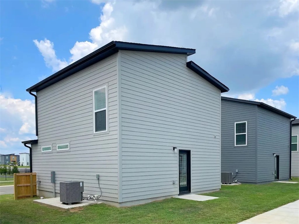 1011 Kentucky Avenue