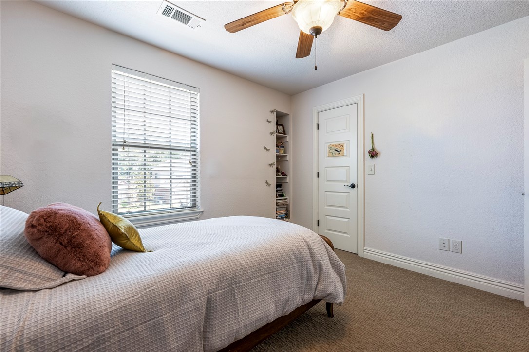 1805 SW Gosford Avenue