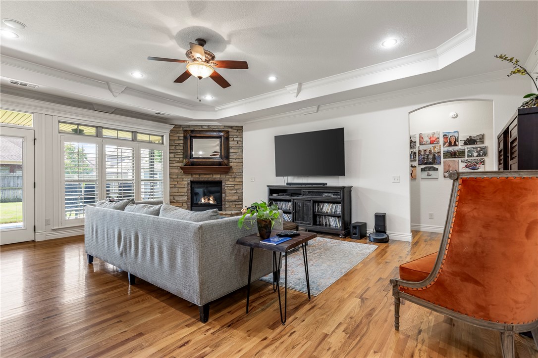 1805 SW Gosford Avenue