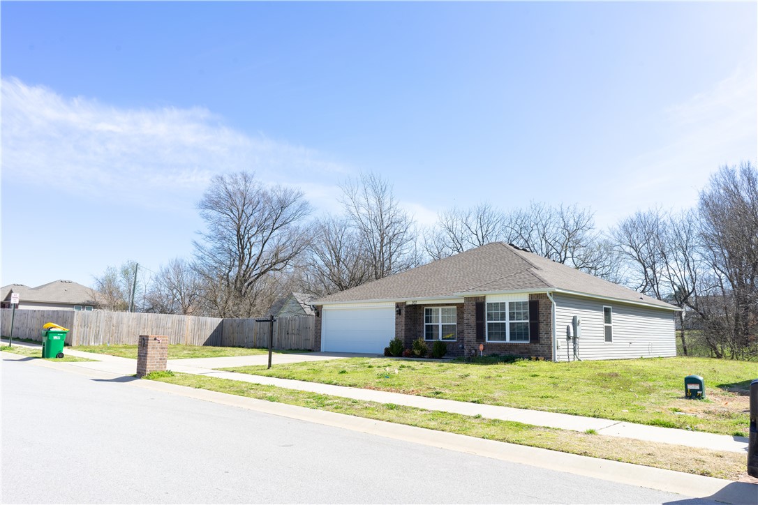 307 Woodcreek Street